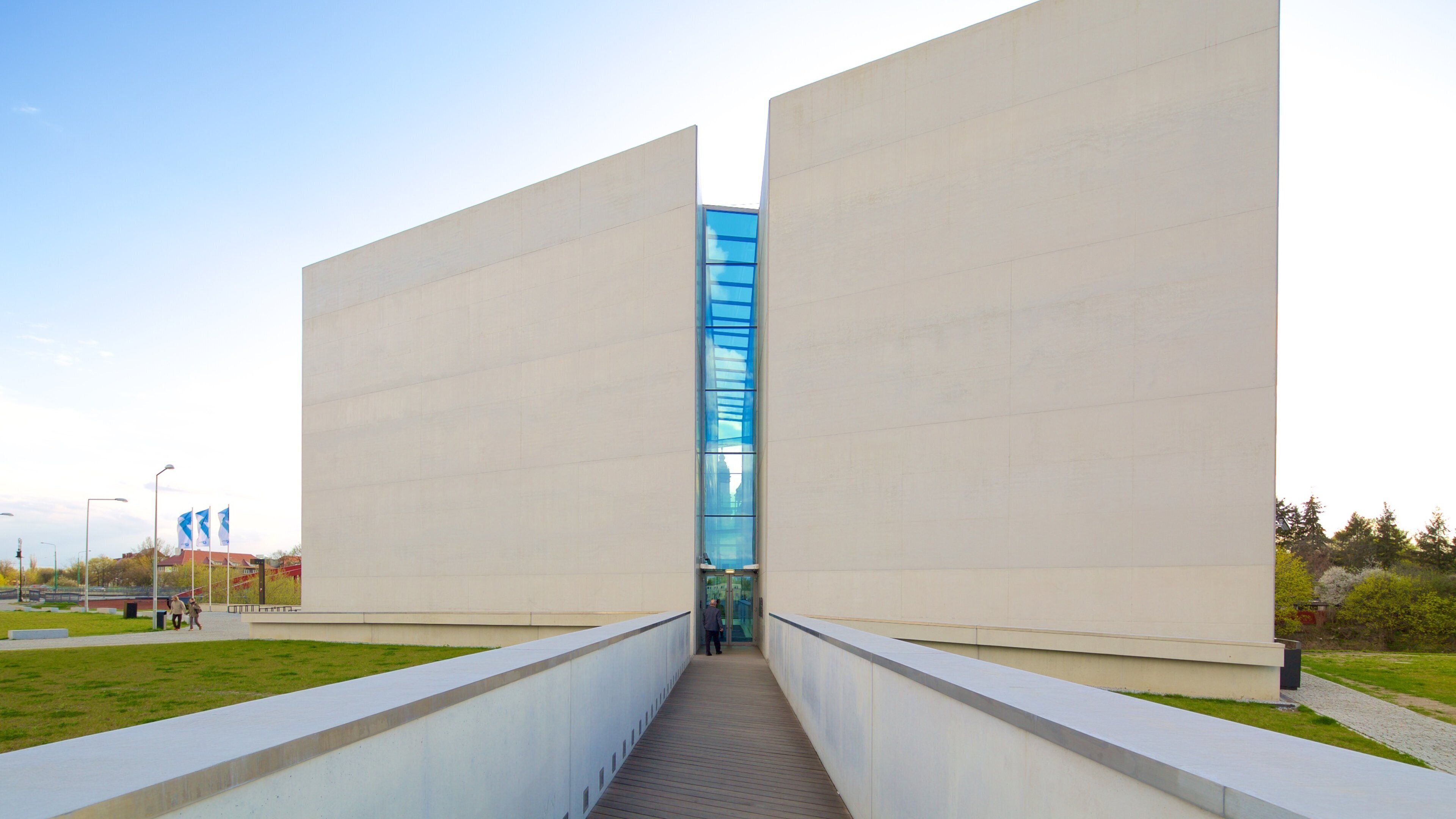 Poznan featuring modern architecture