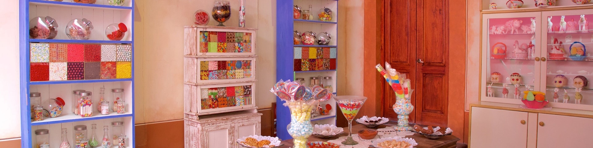 Bernal que incluye vistas de interior