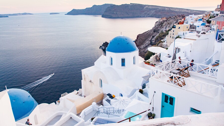 Mirador de Oia Blue Dome