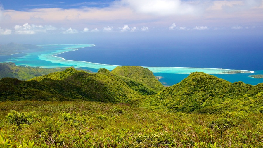 French Polynesia which includes general coastal views and landscape views
