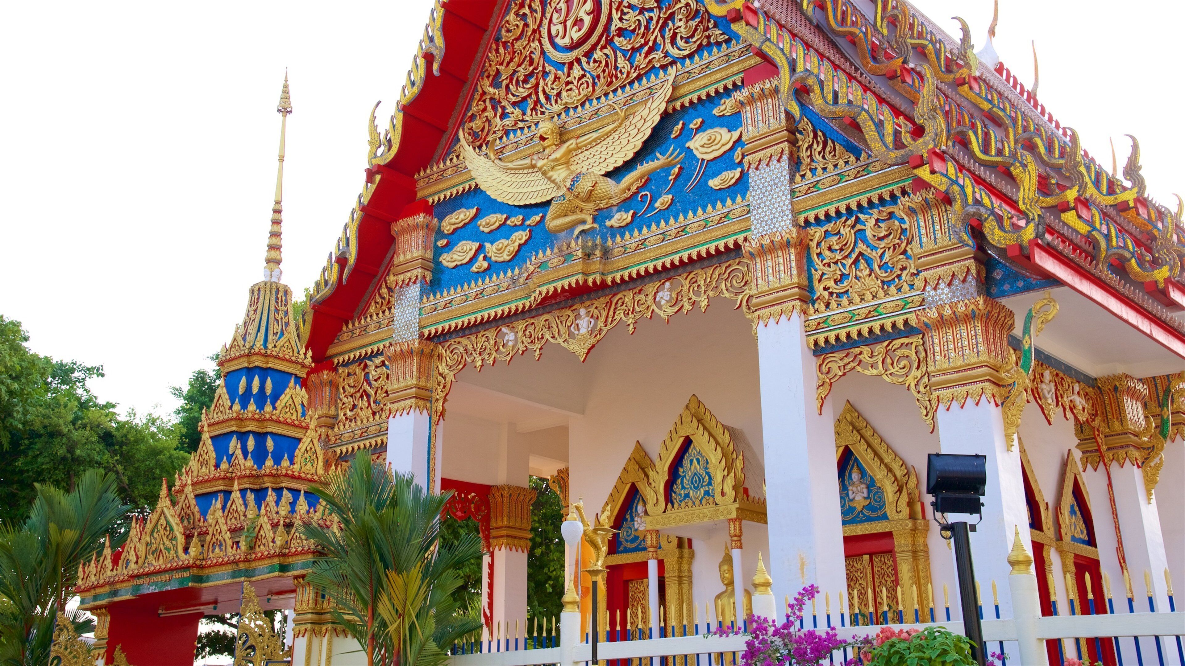 Wat Mongkol Nimit showing heritage elements