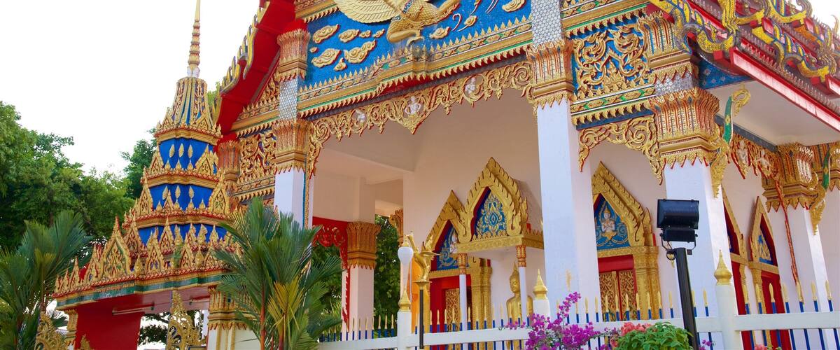 Wat Mongkol Nimit showing heritage elements