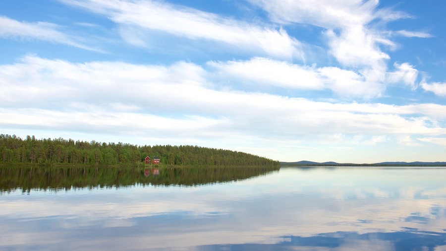 Inari which includes landscape views and a lake or waterhole