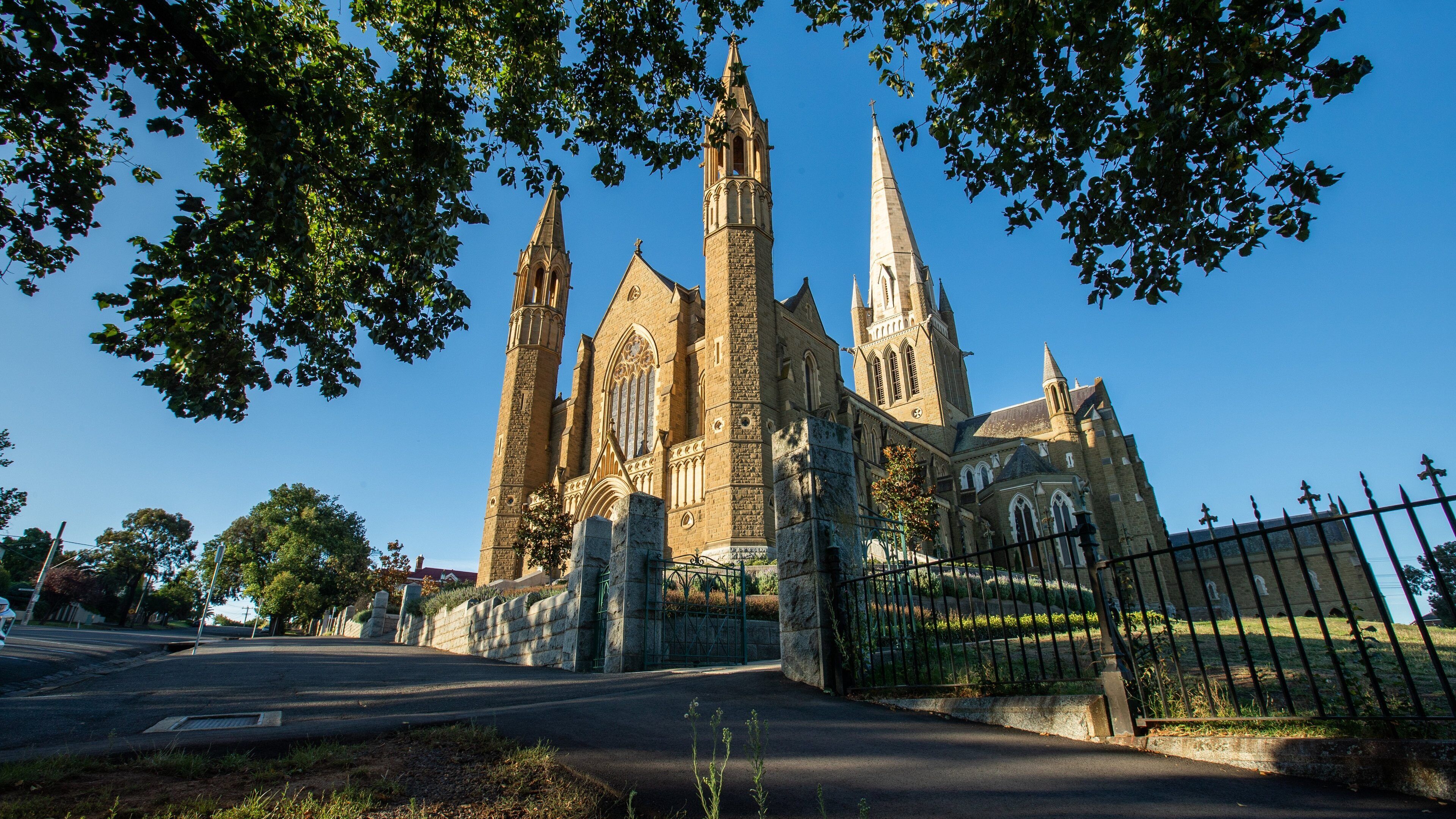Sacred Heart Cathedral which includes a church or cathedral and heritage architecture