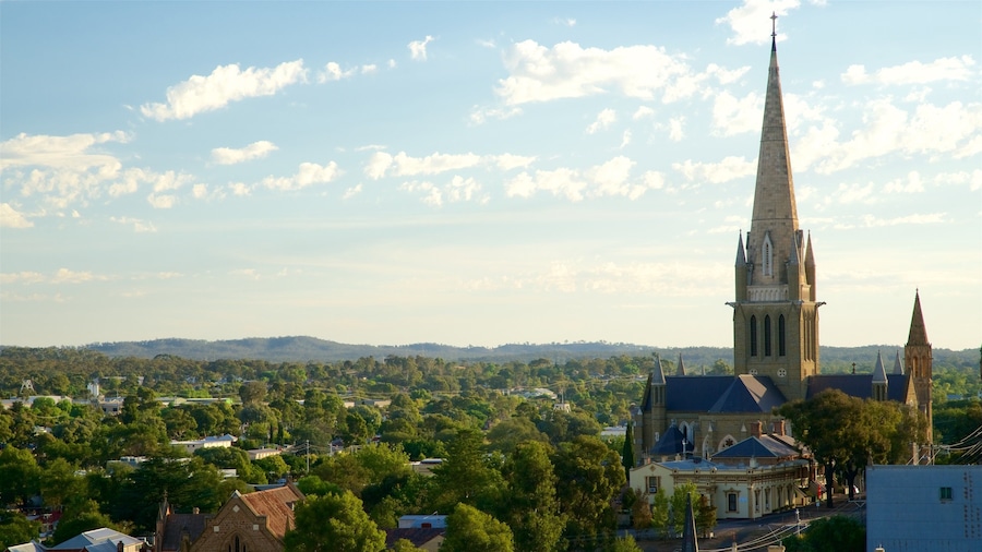 Bendigo showing landscape views and heritage elements