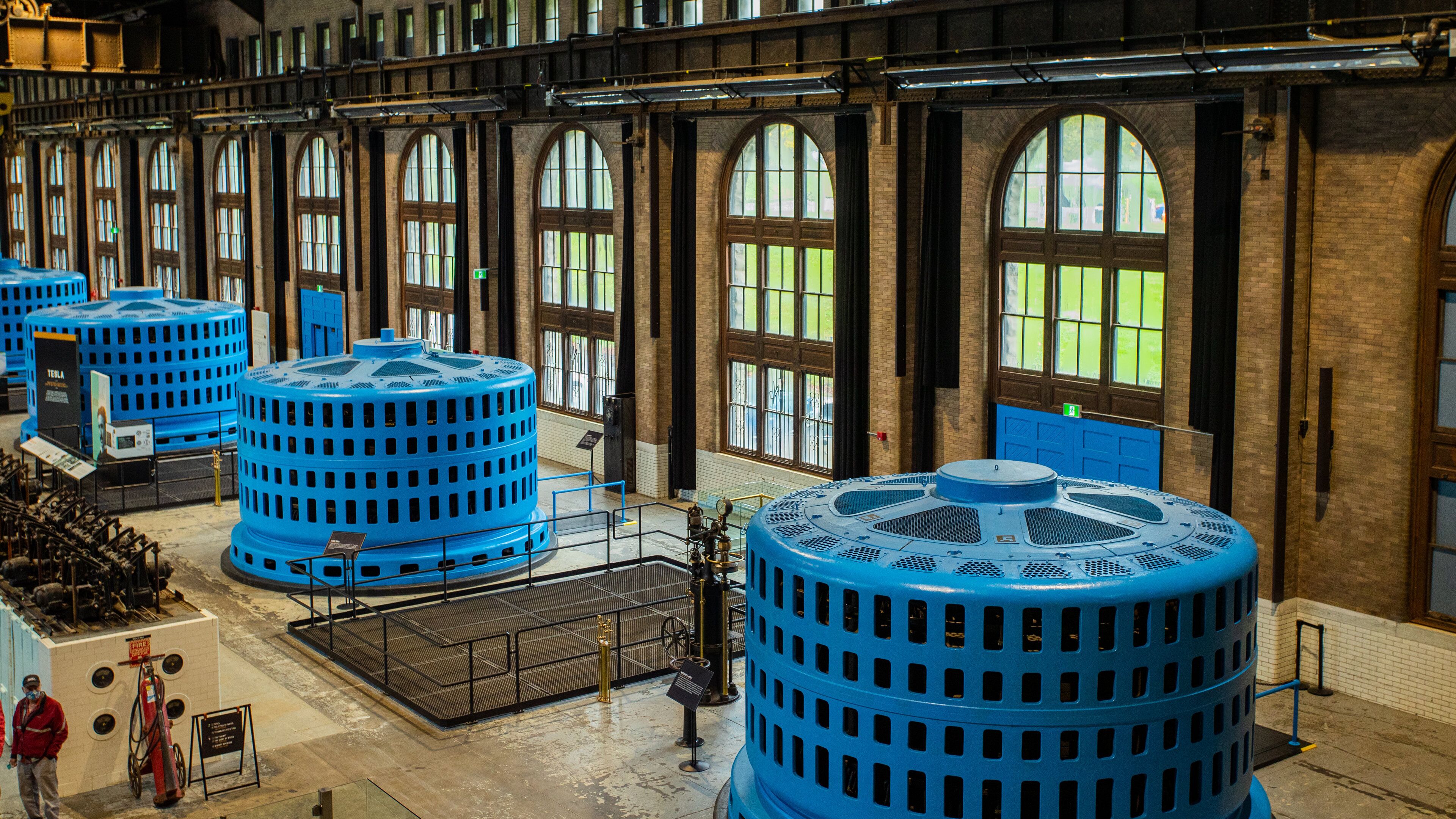 Niagara Regional Municipality showing heritage elements and interior views