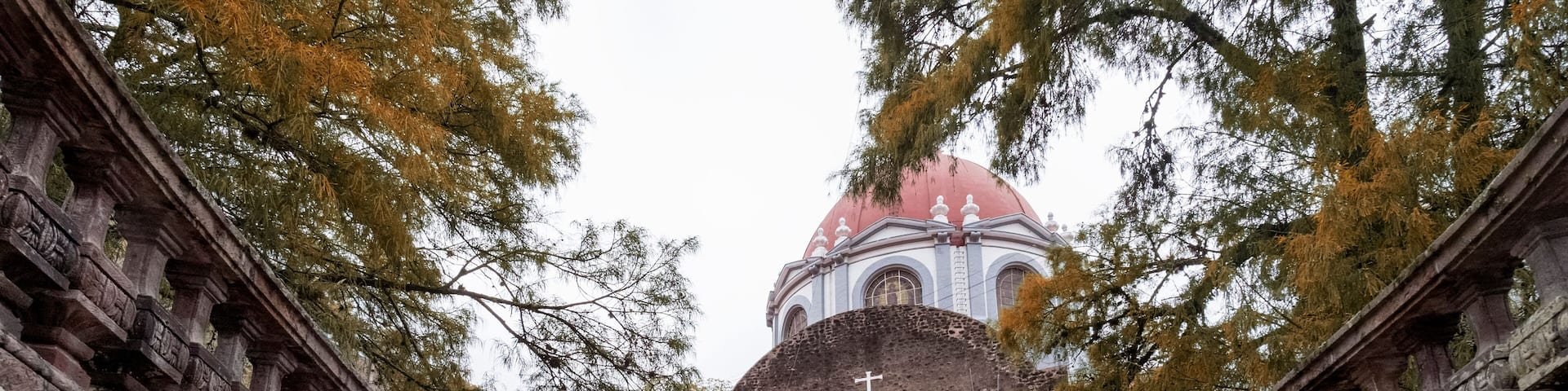 shrine: El Señor de Chalma, Chalma, Malinalco, Mexico