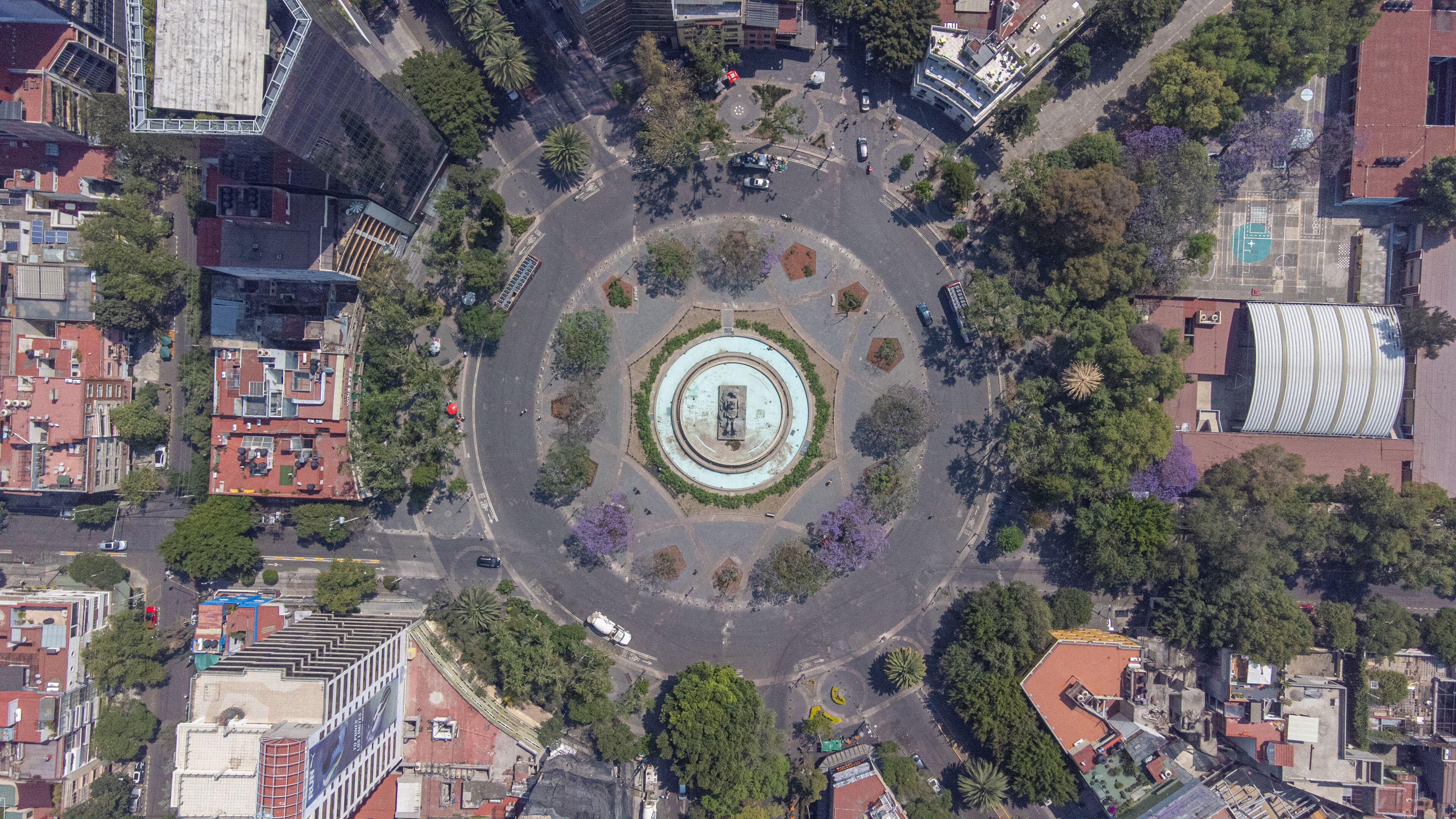 The Cibeles fountain in Mexico City is an exact replica of the Cibeles fountain that is located in the Plaza de Cibeles in Madrid, Spain