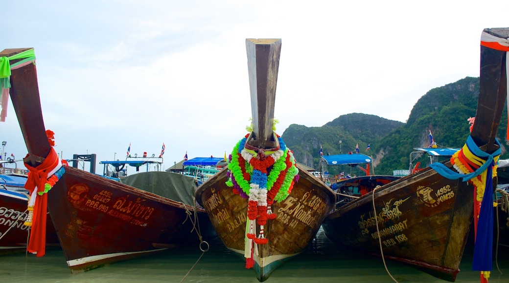 Phi Phi Islands featuring a bay or harbor