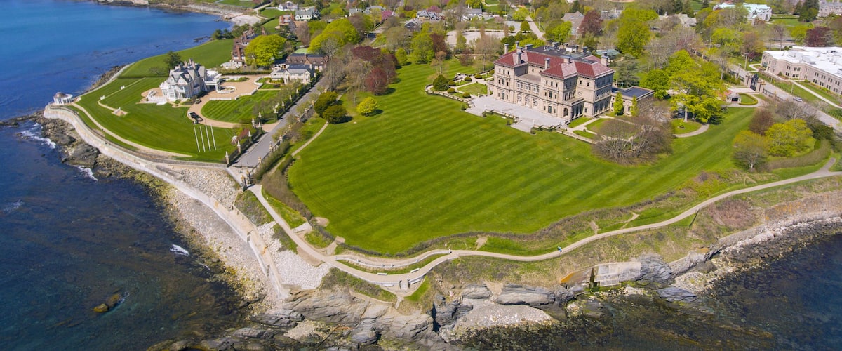 The Breakers and Cliff Walk aerial view at Newport, Rhode Island RI, USA. The Breakers is a Vanderbilt mansion with Italian Renaissance built in 1895 in Bellevue Avenue Historic District in Newport.