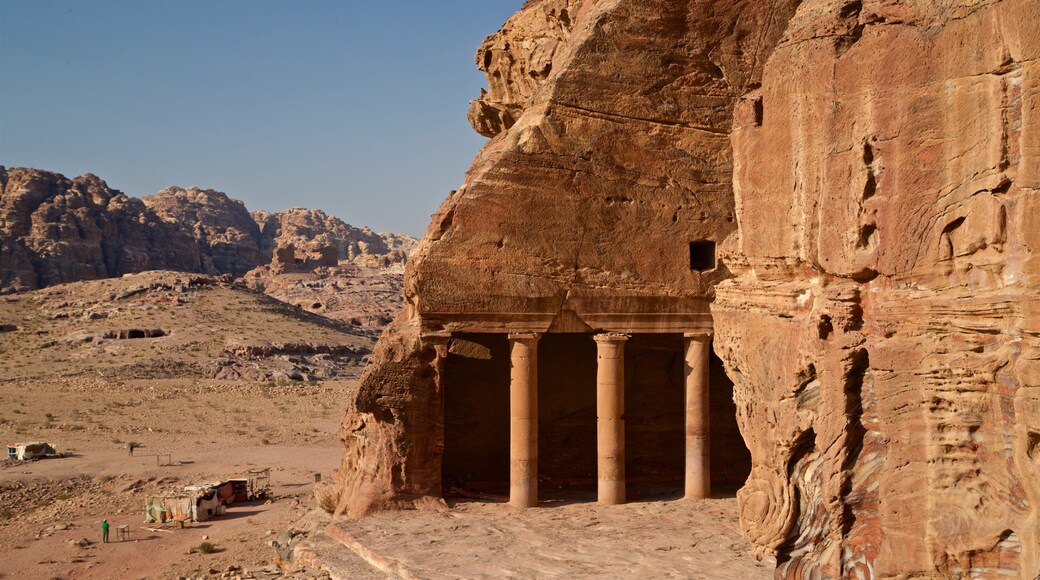 Wadi Musa which includes heritage elements and a gorge or canyon