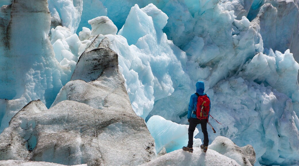 Seward which includes snow