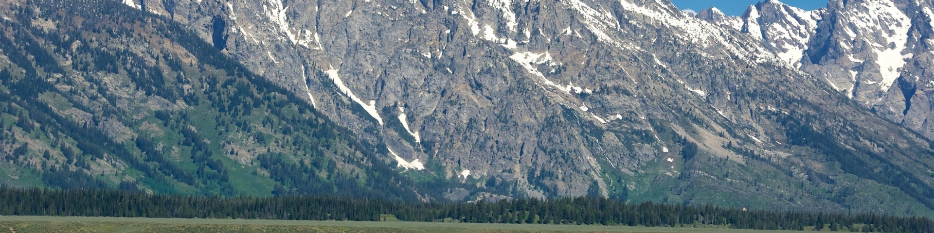 Glacier View Turnout showing hiking or walking, mountains and landscape views