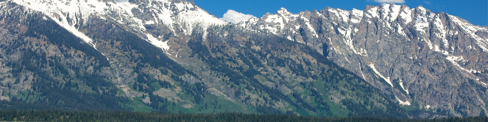 ๊ทธ๋๋ ํฐํด ๊ตญ๋ฆฝ๊ณต์ ์ ๋ณด์ฌ์ฃผ๋ ํ์ ํ ํ๊ฒฝ, ํ๊ฒฝ ๊ณผ ์ฐ