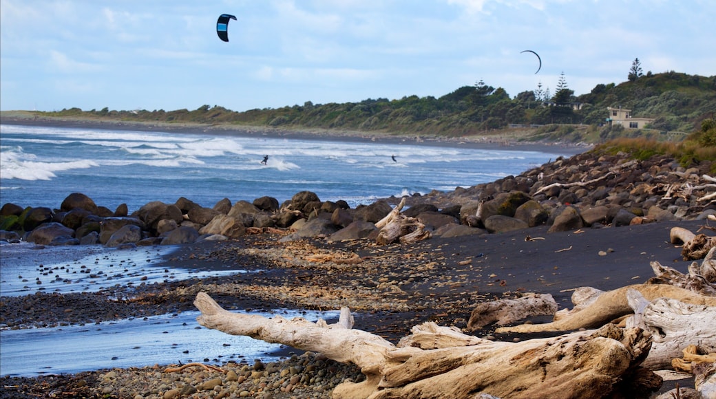 East End Reserve which includes rocky coastline and general coastal views