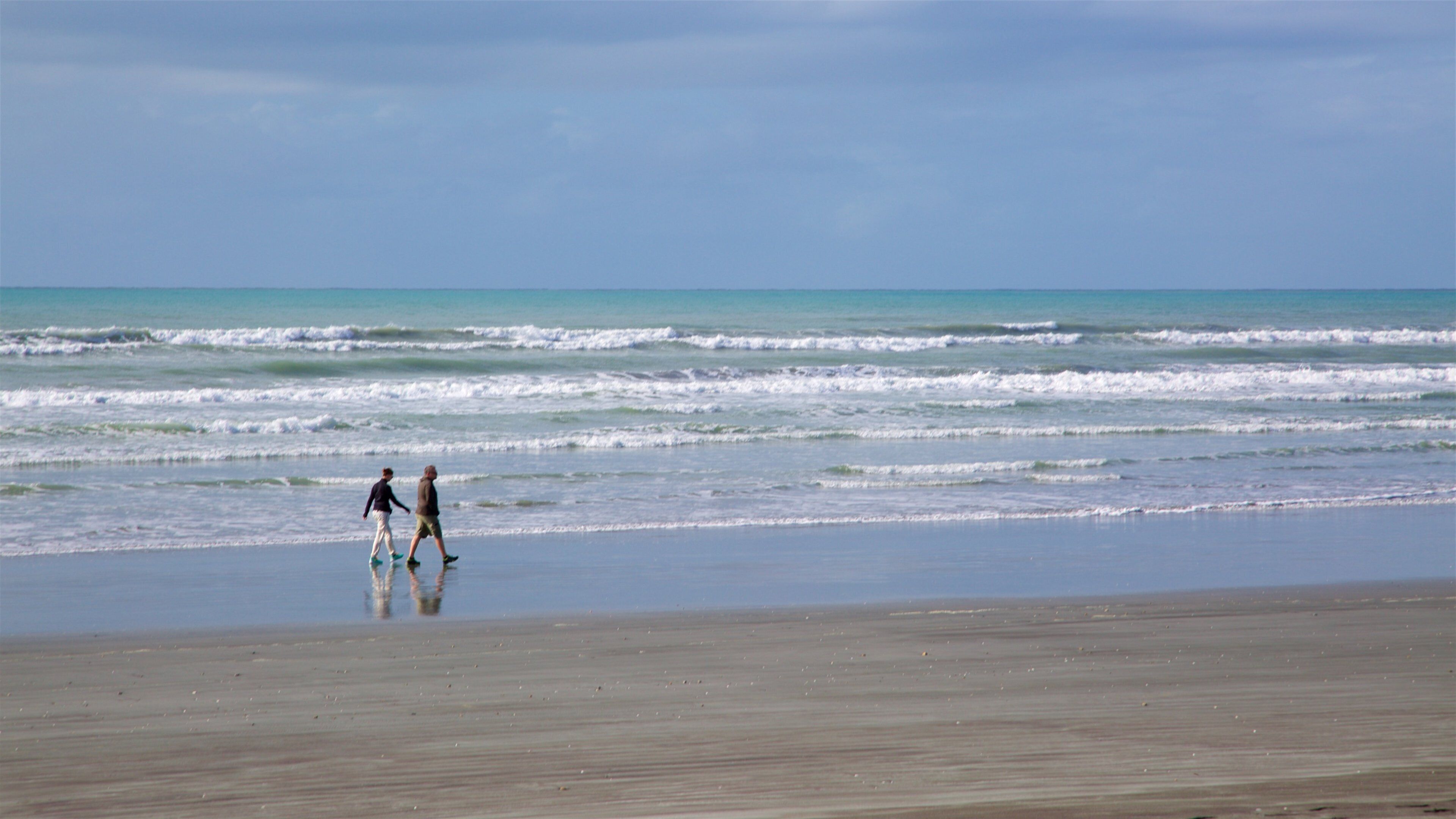 Westport que inclui surfe e uma praia de areia