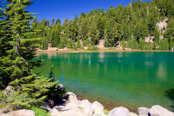 Mill Creek which includes tranquil scenes and a lake or waterhole