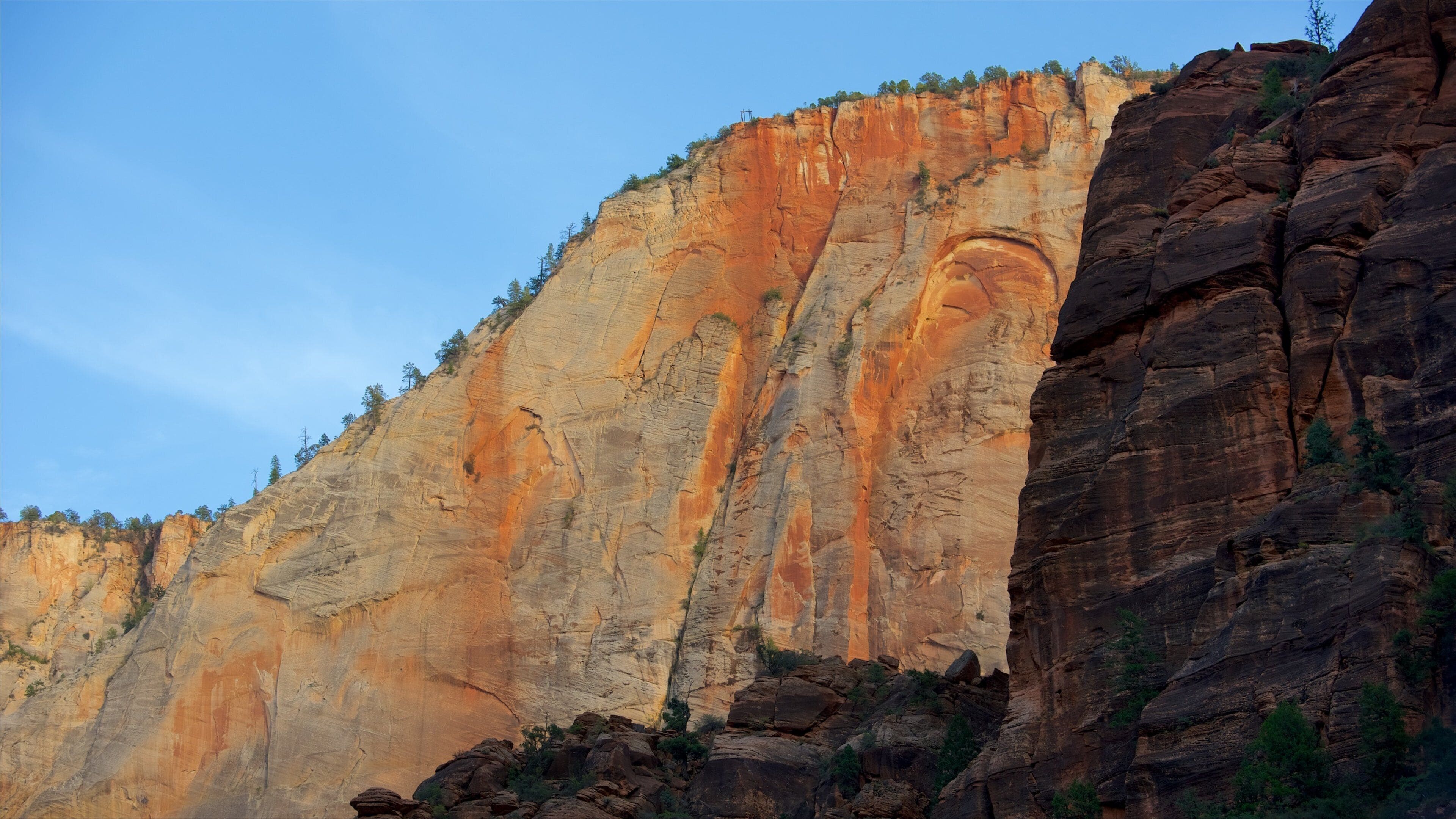 Zion National Park featuring mountains, landscape views and tranquil scenes