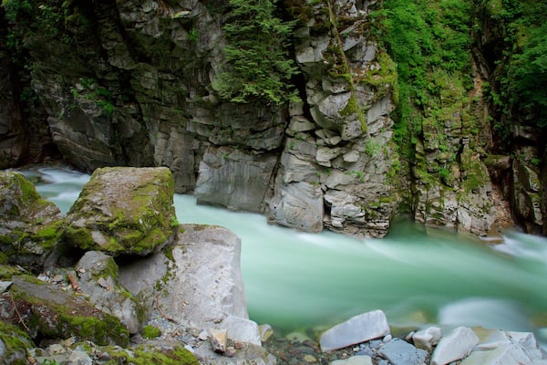 Othello Tunnels showing rapids
