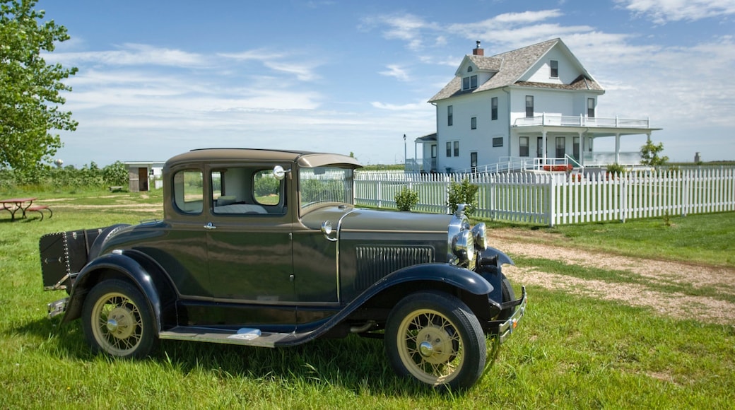 York mostrando patrimonio de arquitectura y una casa