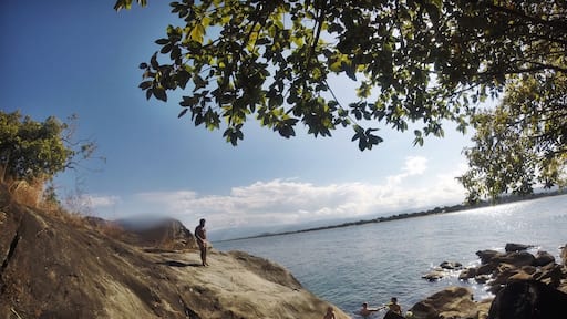 Cliff jumping on Kande Island in Lake Malawi is bliss! There are different heights to jump and you can snorkel around the entire island as well