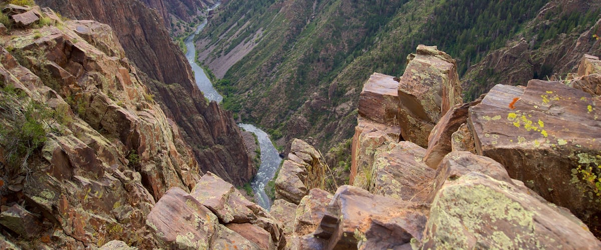 Montrose mostrando un río o arroyo y un barranco o cañón
