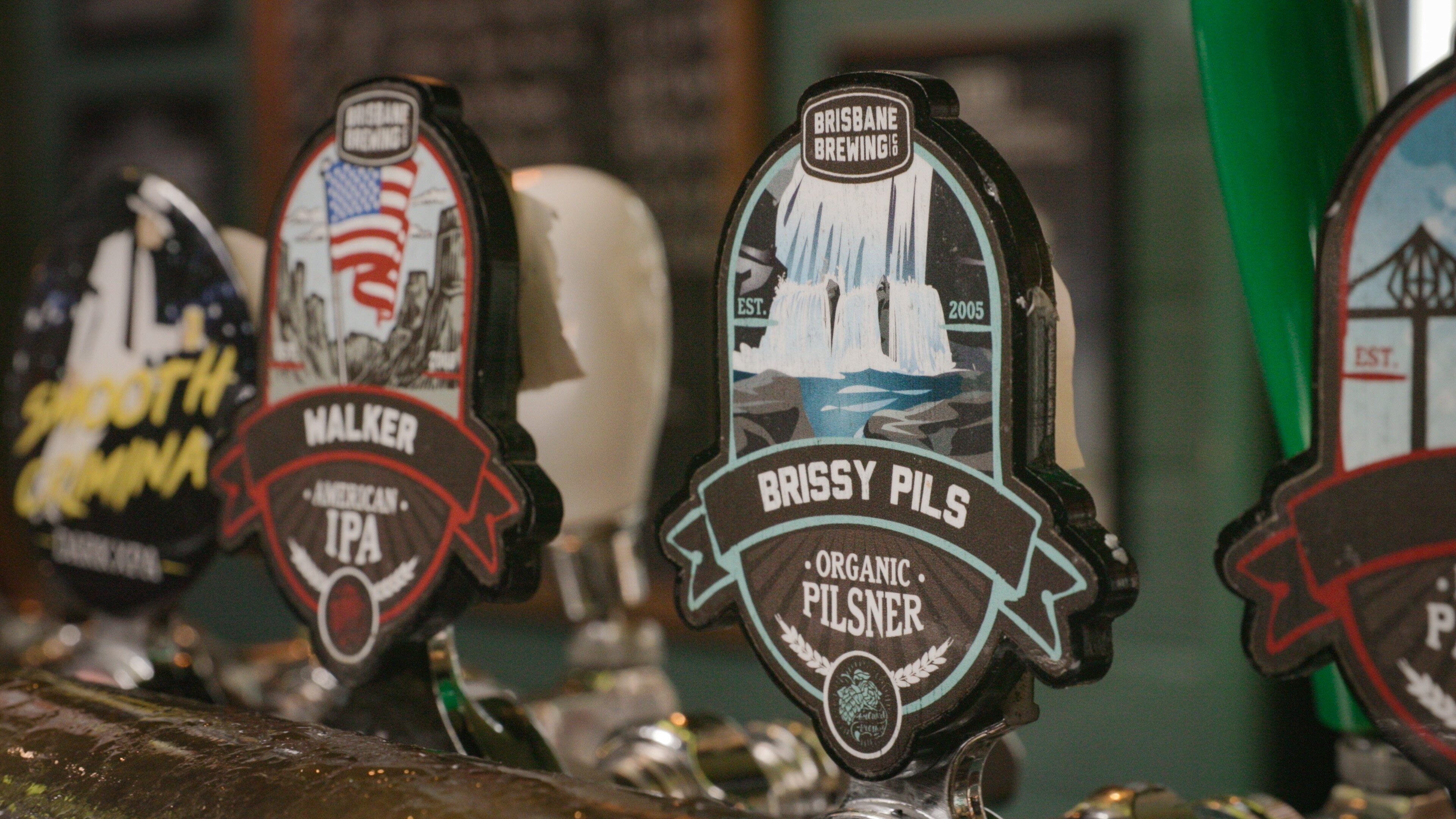 Brisbane Brewing Co. showing drinks or beverages