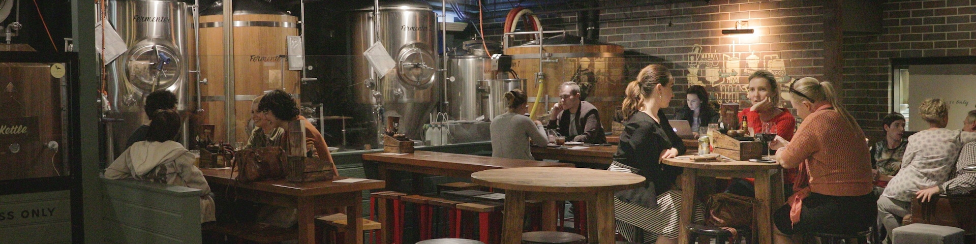 Brisbane Brewing Co. which includes nightlife, a bar and interior views