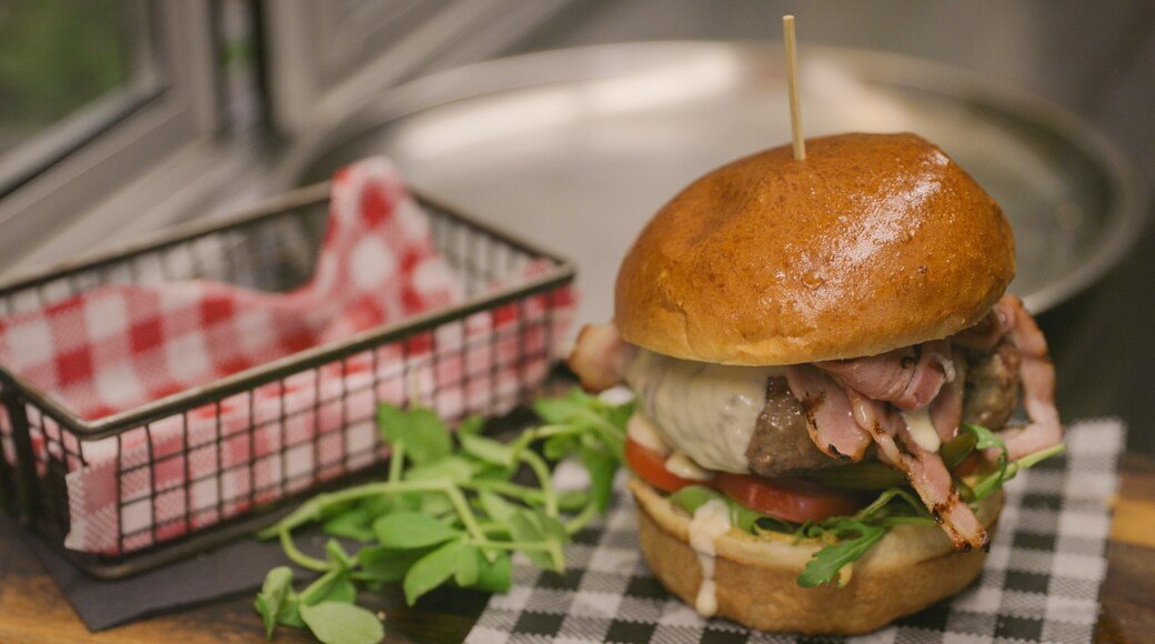 Brisbane Brewing Co. featuring food