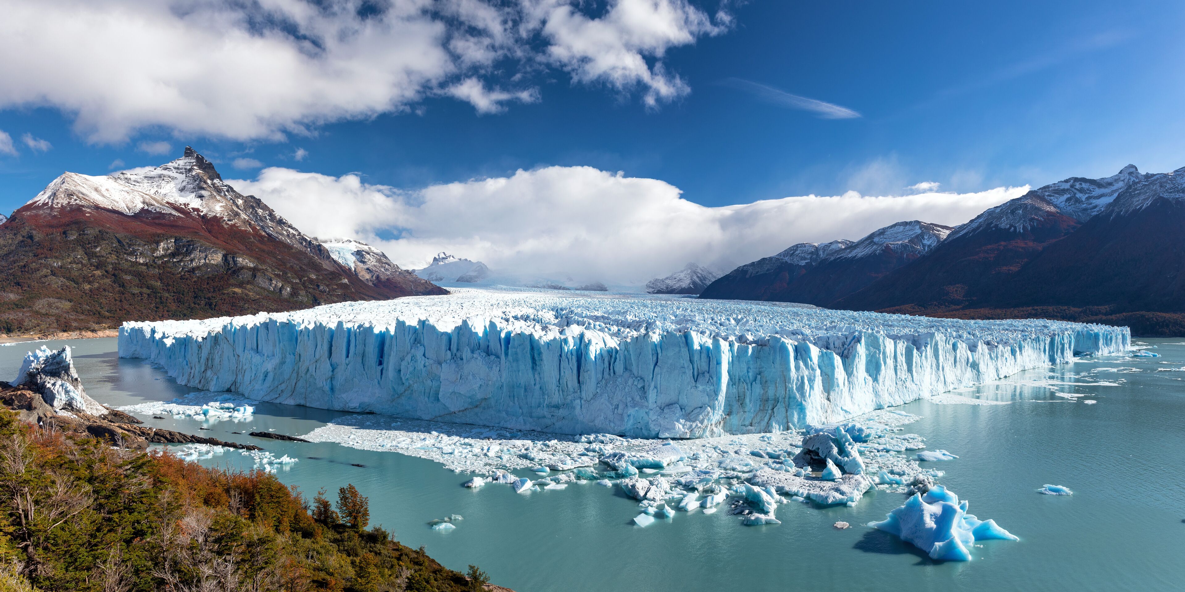 Panorama of the Perito Moreno Glacier