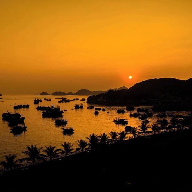 Sitting on the balcony watching the sun going down behind the limestone cliffs in Halong Bay! #Sunset #Vietnam #CatBaIsland #Nature #Asia