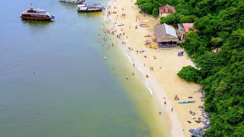 Monkey Island, Cat Ba, Vietnam.
A view of Monkey Island from the viewpoint, a fairly precarious climb in flip flops! #TakeAHike #packsandaplan