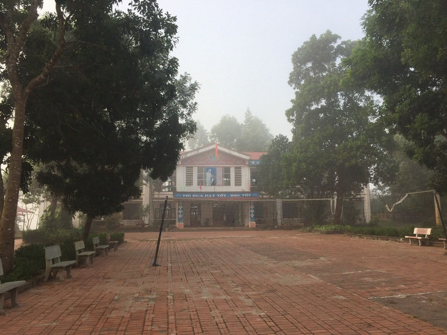 Early morning in mountainous school