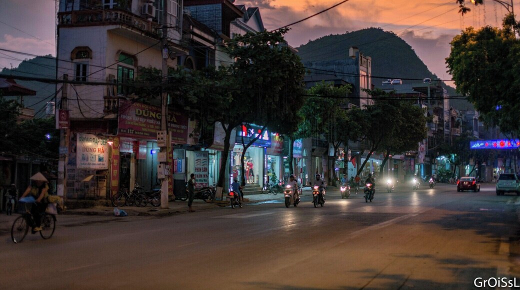 Sunset in the city of Son La.