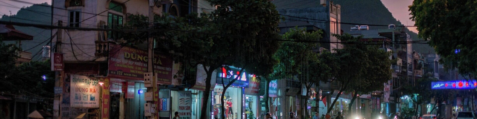 Sunset in the city of Son La.