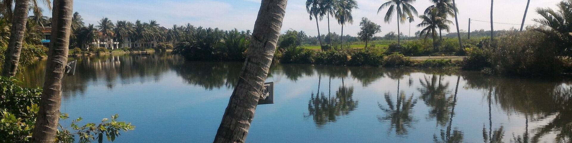 Shot on the side of the rd by the Thu Bôn River