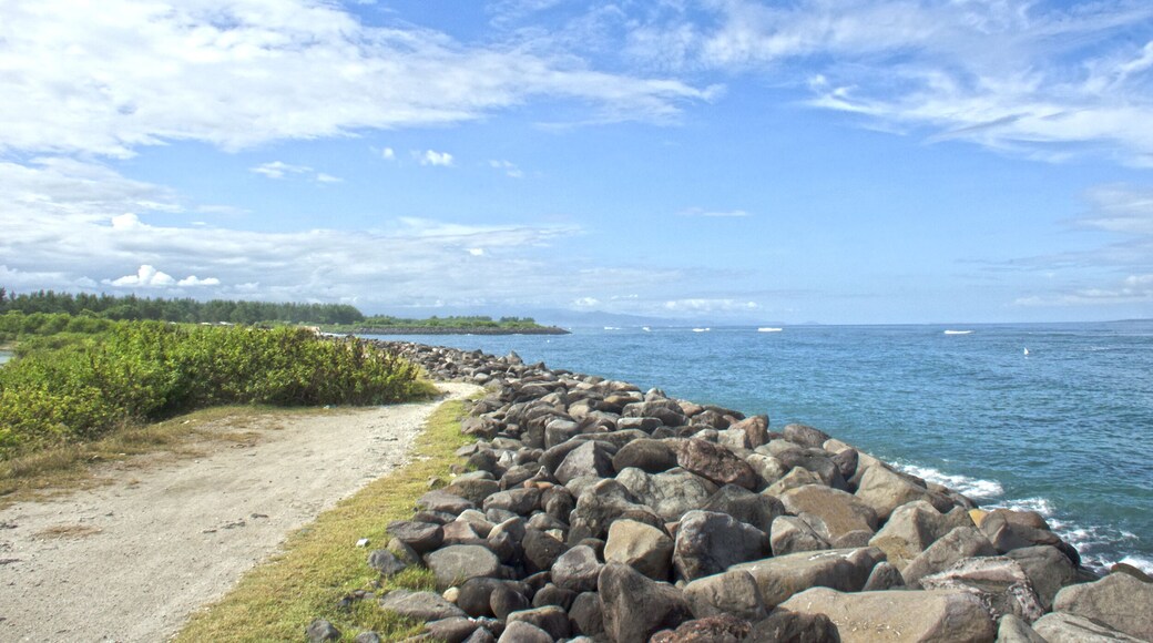 Serangan beach, Bali, Indonesia. Popular surf spot.; Shutterstock ID 633239990; Purchase Order: SP-2026; Order Number: SP-2026 Go Guide images research for Bali (Indonesia); Client/Licensee: Hotels.com; Other: Lee Ban Twan