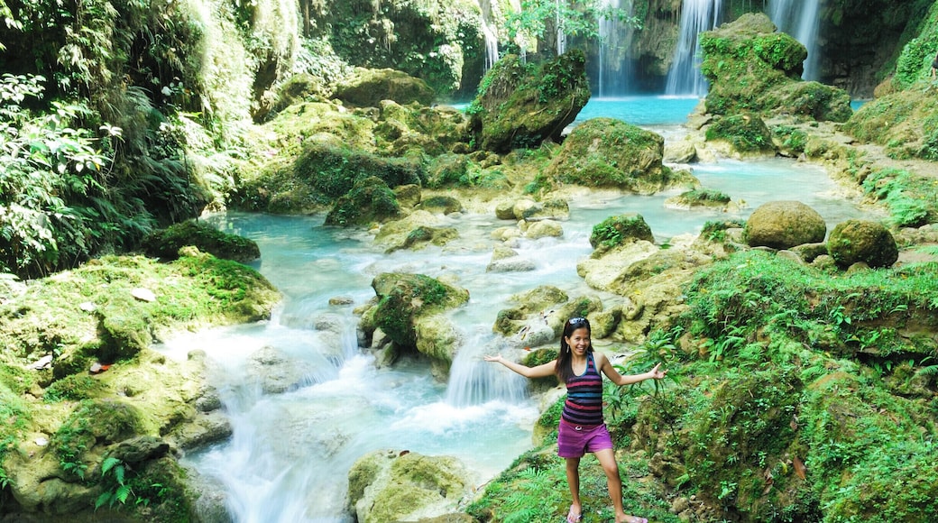 A 20-minute drive from the Kabankalan City proper, Mag-aso Falls is a gorgeous place with stunning and breathtaking blue waters. #roadtrip #waterlust