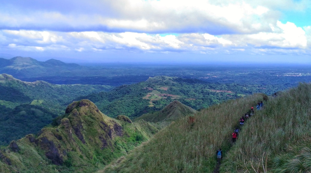 Tune up hike in Mt. Batulao in prep for a major hike. Last climb was 5 mos. ago & I badly needed a kickstart. #hiking #mountains #nature #Philippines