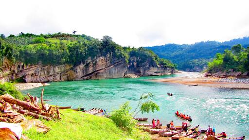 Quirino province is one of the most underrated provinces in the country. If you like outdoors and want to experience a more laid back travel in the Philippines, try visiting Quirino Province.
It's not so popular with tourists, even local ones. It is one of the most beautiful you will ever see in this country.
#Quirino #Philippines