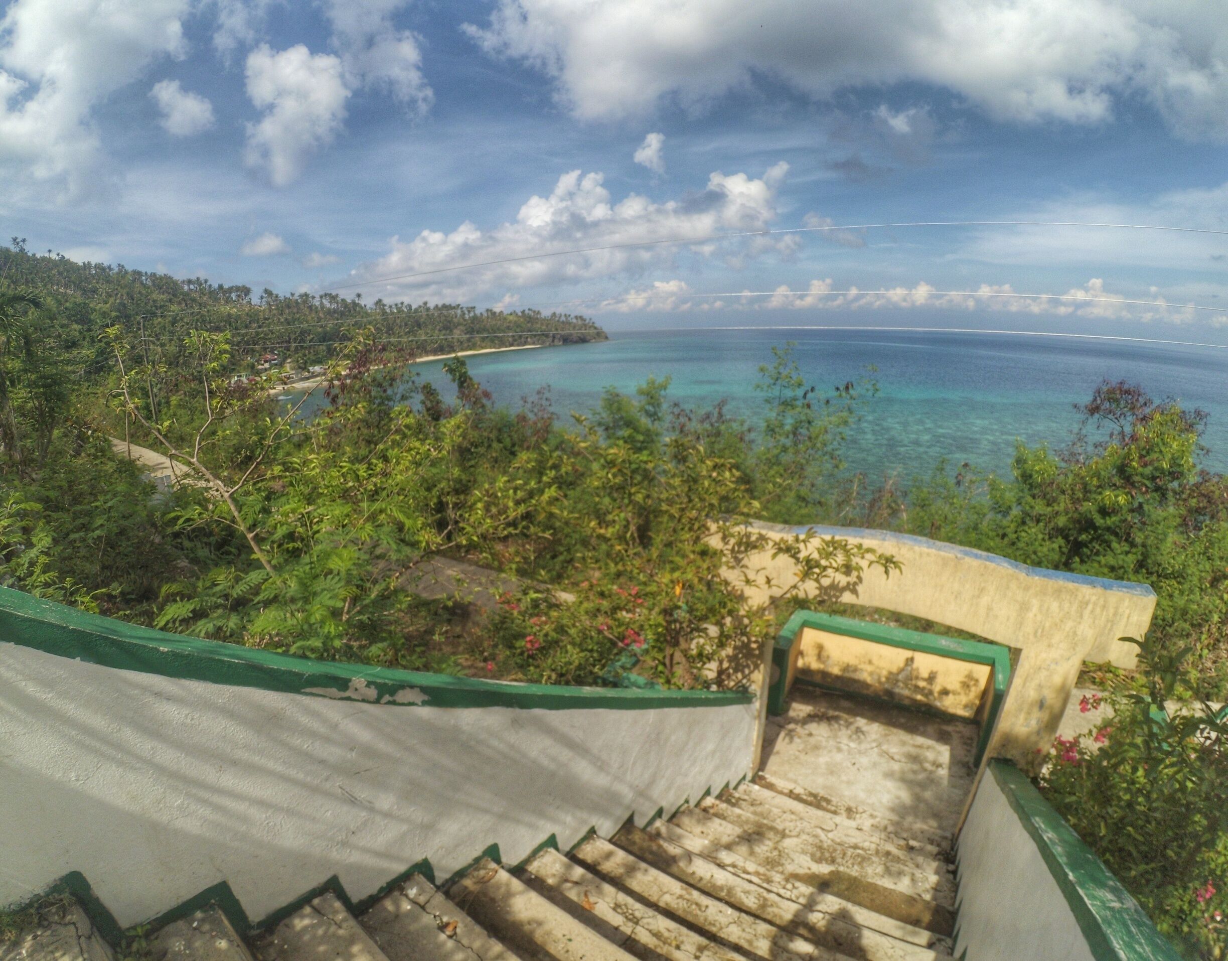 We did a Back-to-School outreach project in Sibale, Romblon last month and this was just one of the best views I've seen in the island. If this is what I'd see everyday, I'd definitely go to school even on weekends! #Sibale #choosephilippines