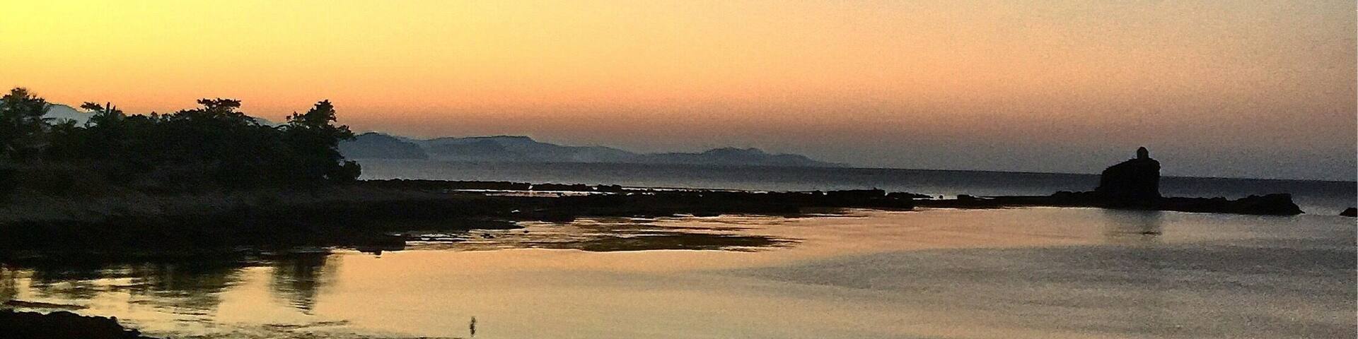 Watching the #Sunrise at Sulvec Beach in Narvacan ... #Beach #Vacation #Outdoors #Ocean #Philippines