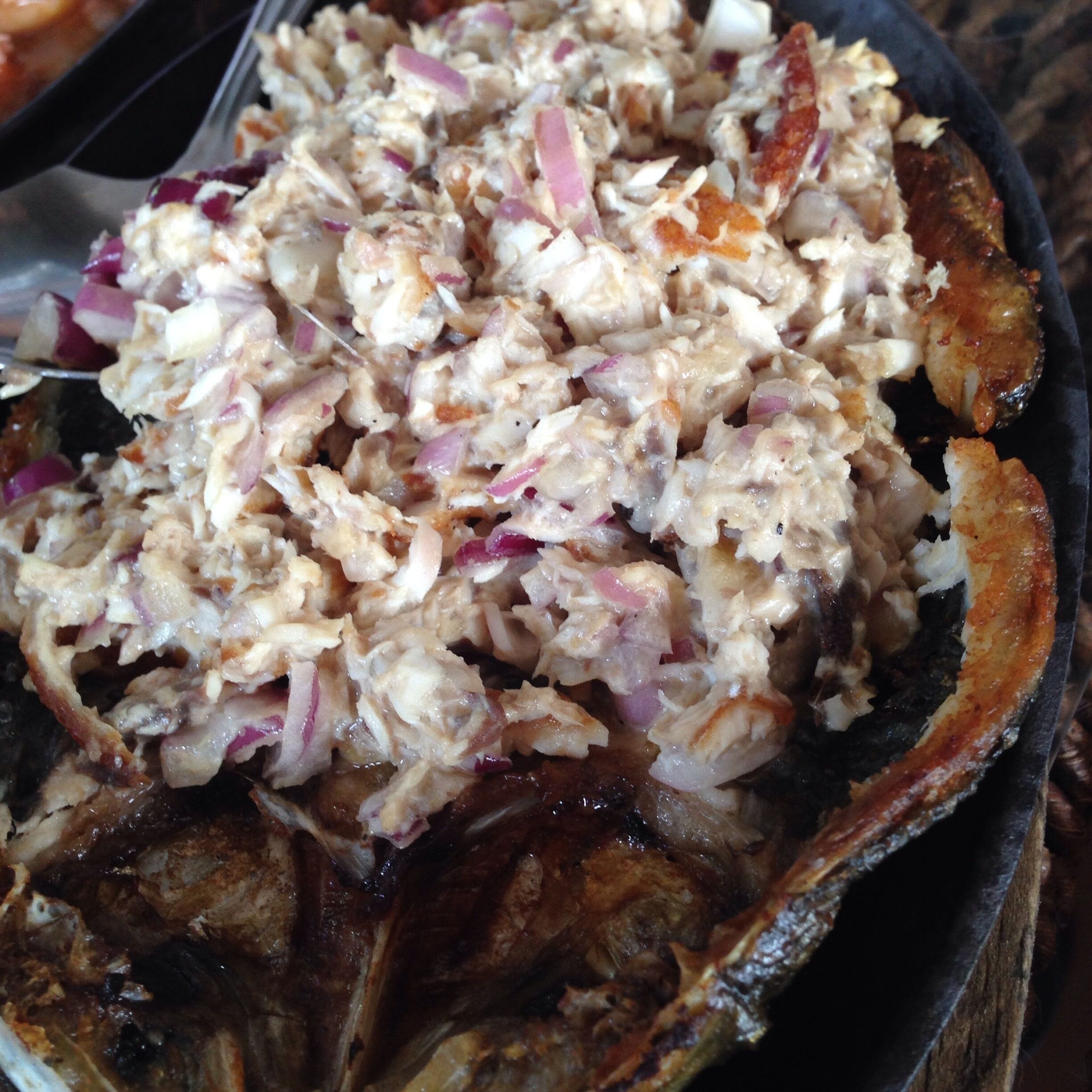 Bangus (Milkfish) Sisig
Another variety of the famous Filipino sisig dish. Fish meat seasoned with calamansi and chili peppers serve in a sizzling hot plate.

Pepper's Grill is a home grown restaurant in Bulacan that started in 2006. They offer delicious Filipino and Spanish Cuisine. The restaurant was named after the owner's son and it was featured in a TV program as top 4 most yummy place in Bulacan.

#Delicious