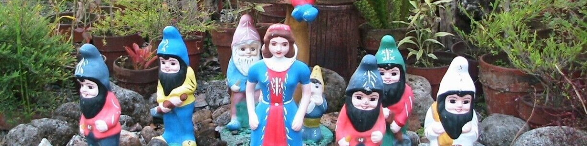 Landscape garden decoration , my ancestor house
Snow White & the 7 dwarfs