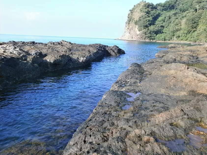 One of the best spot that can be found in the youngest town in Aurora Province. THE TABON BEACH.