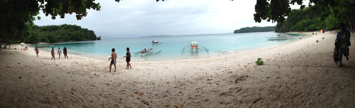 #troveon The panoramic view of Subic Beach, lies in Matnog, Sorsogon. This island have a pinkish white sand.