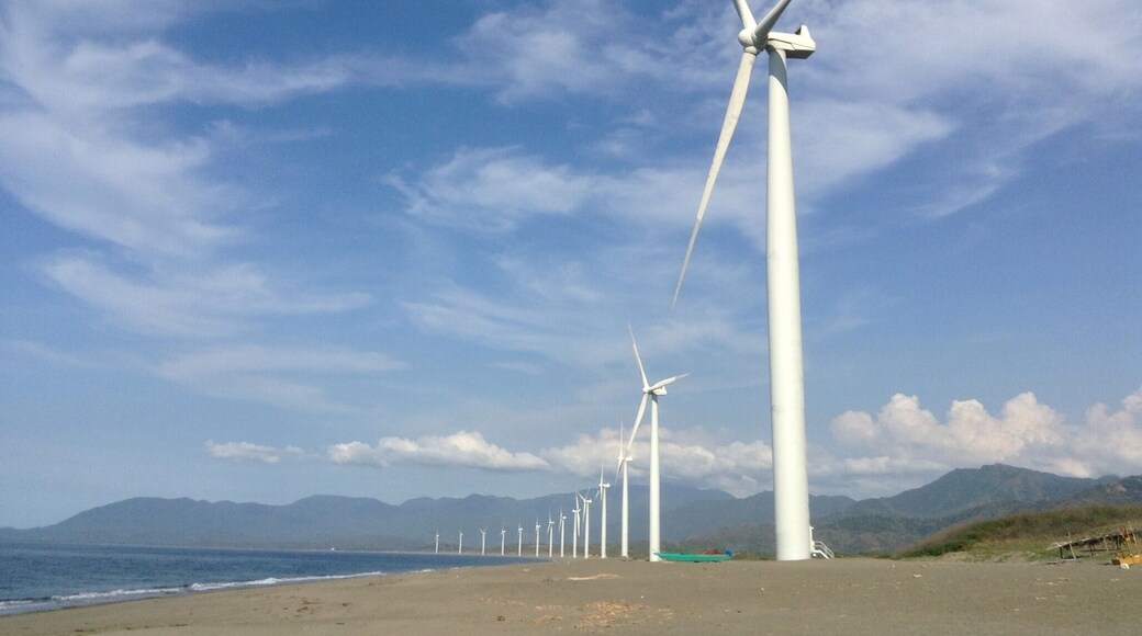 Giant electric fans clean renewable energy in Ilocos Norte