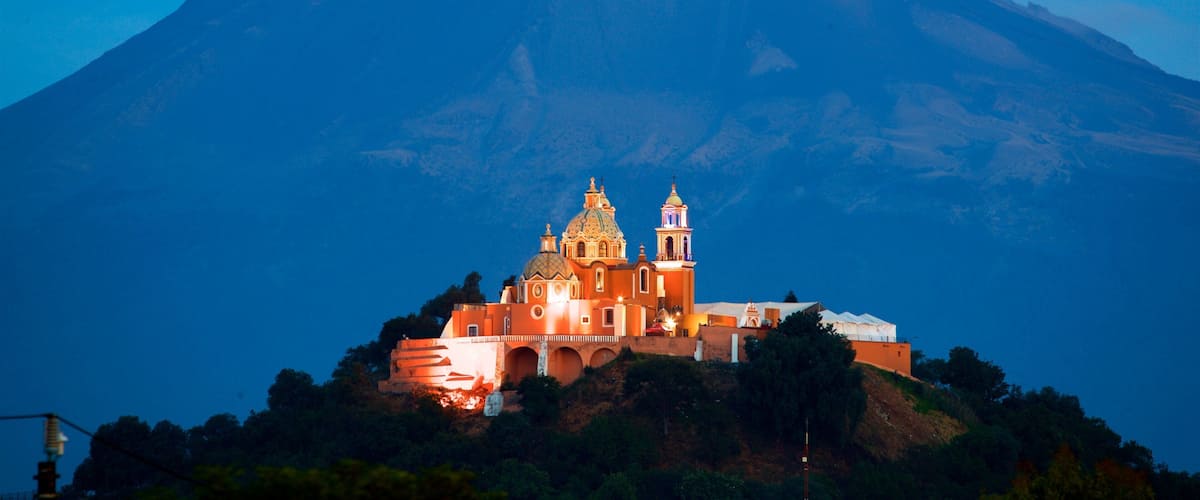 San Andrés Cholula featuring mountains, heritage architecture and night scenes