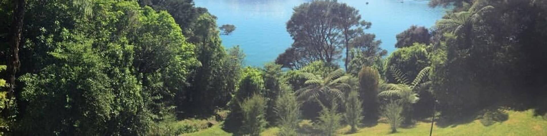 Moetapu Bay, New Zealand