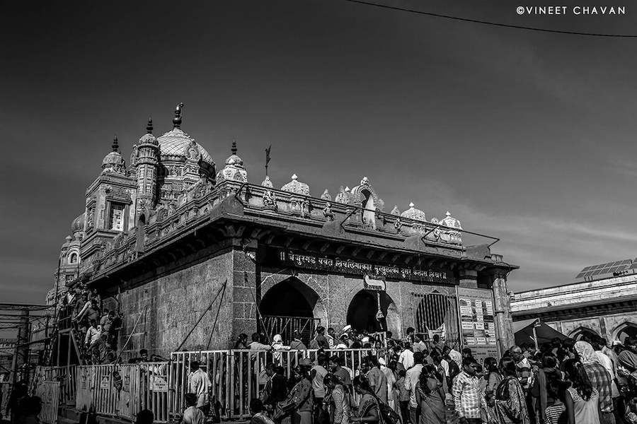 It is famous for the main temple of Lord Khandoba.
#StunningStructures